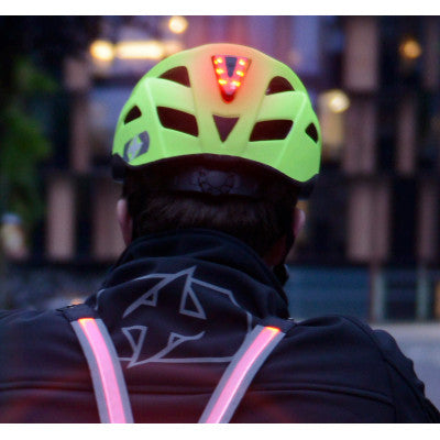 Casque vélo avec LED intégrées avant et arrière blanc