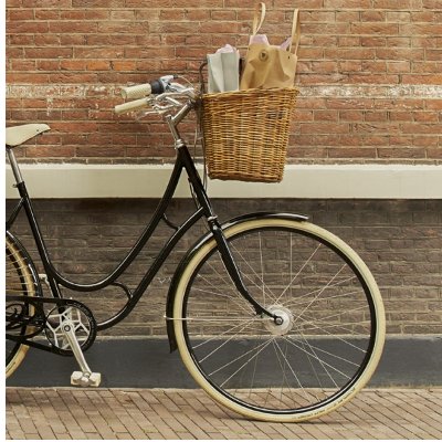 Panier vélo hollandais Basil avant en rotin